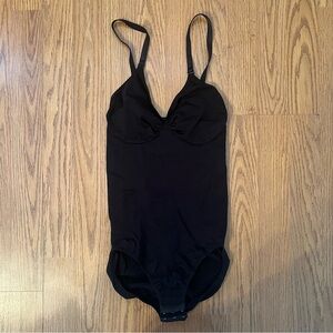 Heavenly Shapewear Women’s Black One-Piece Bodysuit Size Large